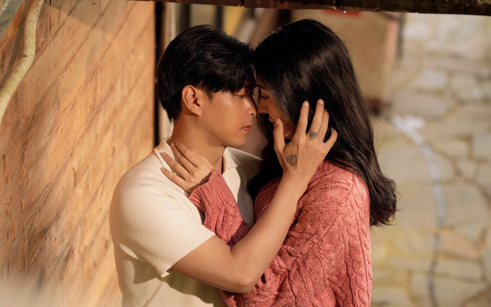 Hồ Quang Hiếu hưởng tuần trăng mật với bạn gái hotgirl kém 17 tuổi Ảnh 2