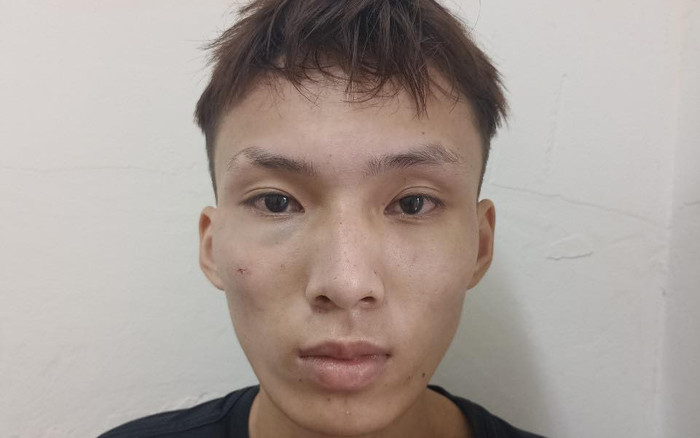 Vừa vào xin việc ở quán lẩu được 2 ngày, thanh niên làm ra hành động đáng xấu hổ với đồng nghiệp Ảnh 2