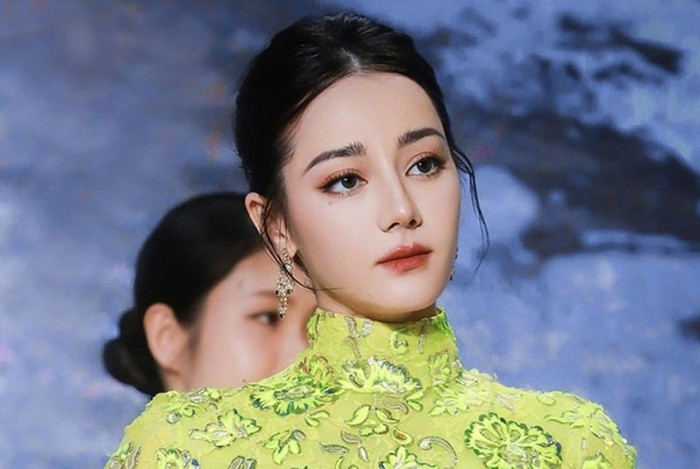  Dương Dương tái hợp tình đầu sau 13 năm, nhan sắc thua nhưng ăn đứt Địch Lệ Nhiệt Ba ở điểm này Ảnh 7