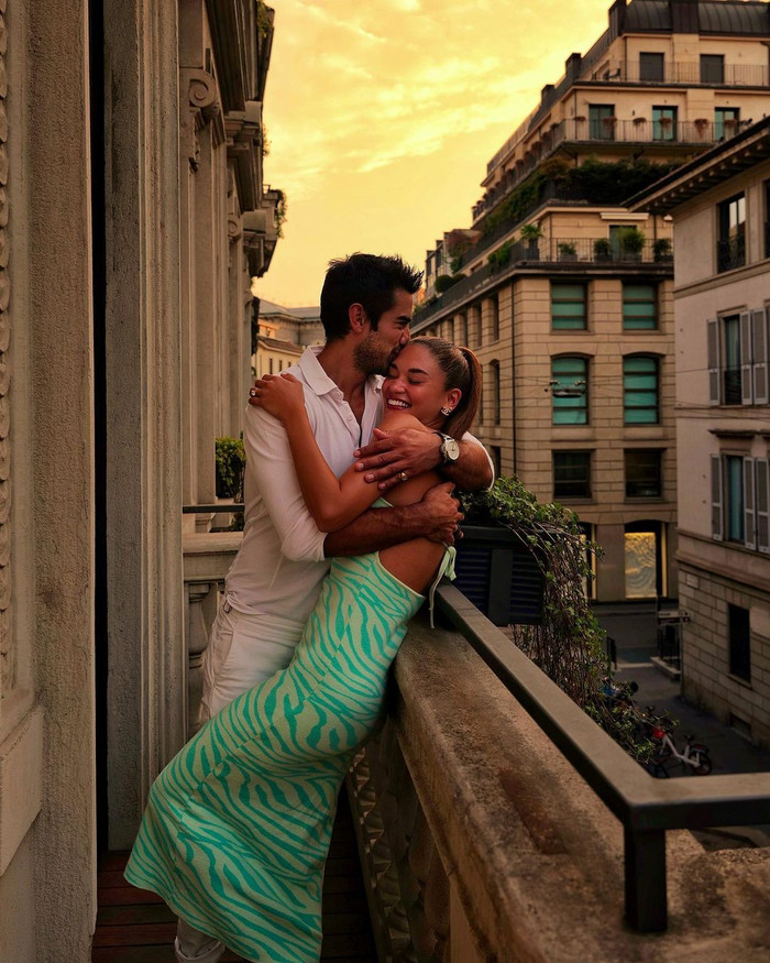 Bạn trai của Hoa hậu Hoàn vũ 2015 là một người có điều kiện kinh tế tốt, hầu như Pia Wurtzbach chưa từng phải lo nghĩ về chuyện tài chính khi yêu Jeremy Jauncey.