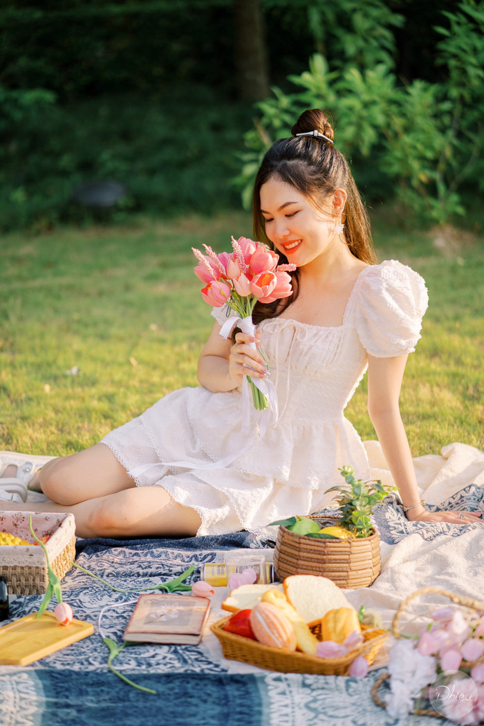 Nhan sắc đời thương xinh đẹp của nữ sinh RMIT