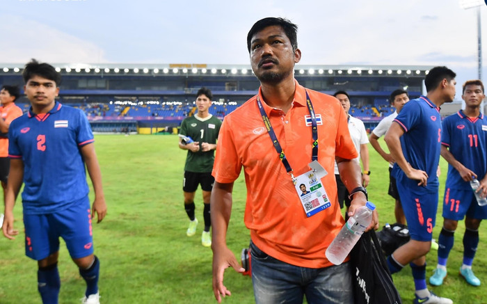 Khác biệt giữa bóng đá Thái Lan và Việt Nam: Bao giờ HLV nội vô địch SEA Games? Ảnh 2