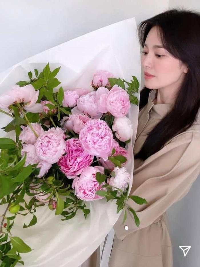  Song Hye Kyo đáp trả sau khi bị chê già 'như bà thím' Ảnh 6