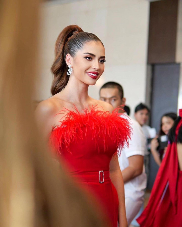  Miss Supranational 2019 phát sáng chào sân Hoa hậu Hoàn vũ Thái Lan: Thí sinh nhưng xuất hiện như celeb Ảnh 6