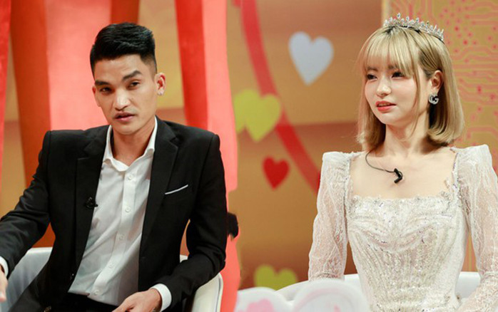 Bị kẻ xấu tấn công, vợ chồng Mạc Văn Khoa lên tiếng cảnh báo khán giả Ảnh 2