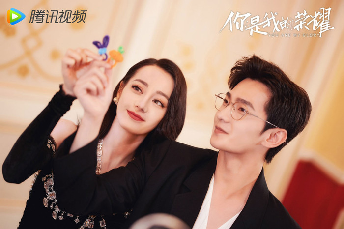  Địch Lệ Nhiệt Ba chính thức hợp tác với Tiêu Chiến, liệu có đẹp đôi như khi yêu Dương Dương? Ảnh 4
