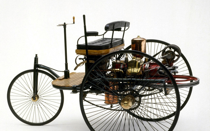 Bất ngờ với ngoại hình của chiếc ô tô đầu tiên trên thế giới Ảnh 2