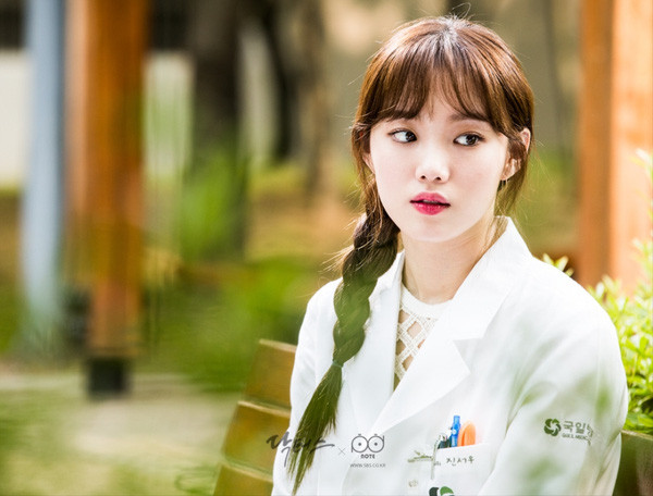 Những nữ phụ 'vạn người mê' của màn ảnh xứ Hàn Ảnh 4