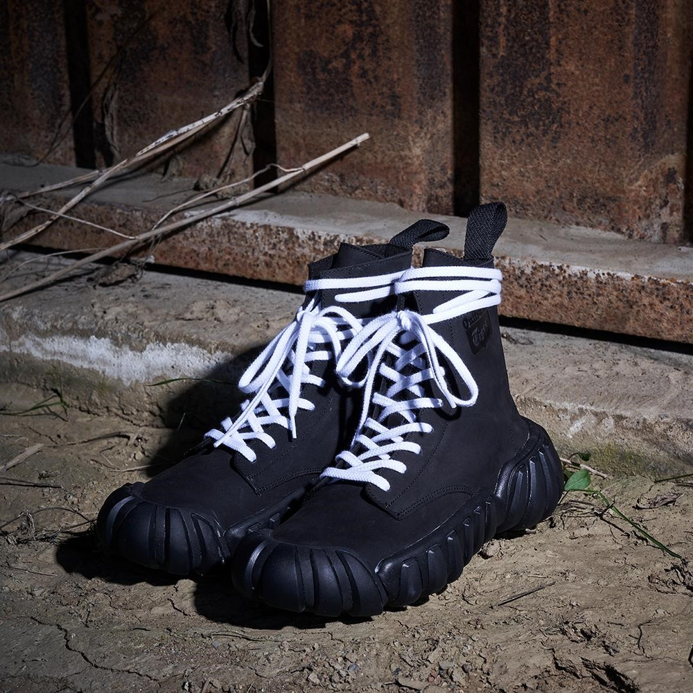 onitsuka dentigre boot
