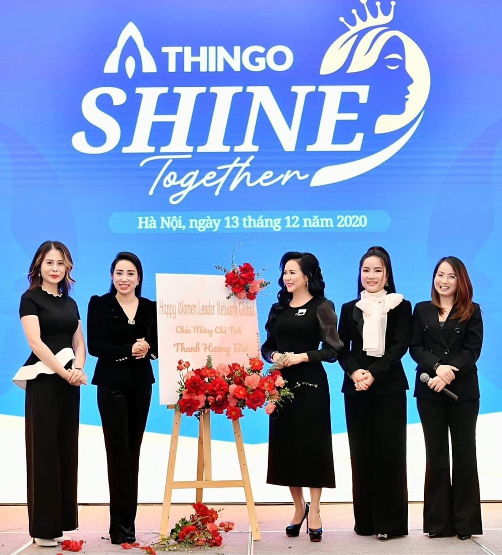 Nữ doanh nhân Phạm Quỳnh xuất hiện cùng Hoa Hậu Hương Giang Ảnh 2
