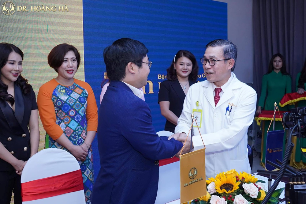 Thẩm mỹ viện Hoàng Hà: chất lượng khẳng định vị thế Ảnh 4