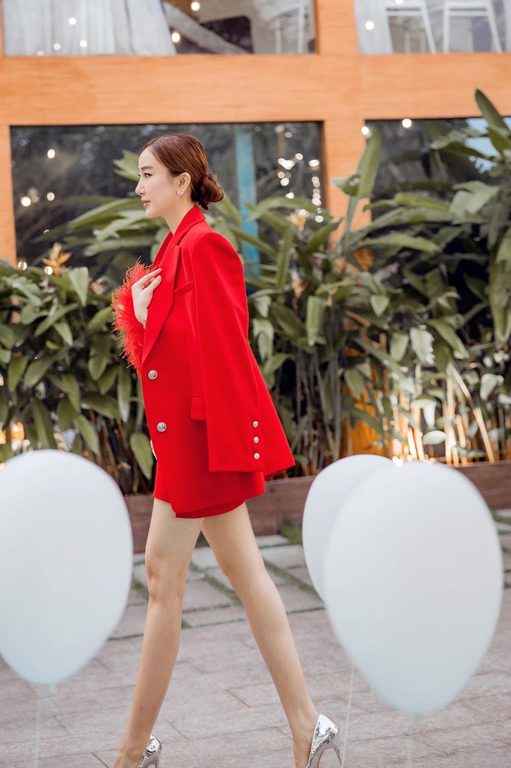Người đẹp doanh nhân 'không tuổi' - Lữ Lệ Ngọc chia sẻ về cuộc sống đáng ngưỡng mộ ở tuổi 'Tứ tuần' Ảnh 4