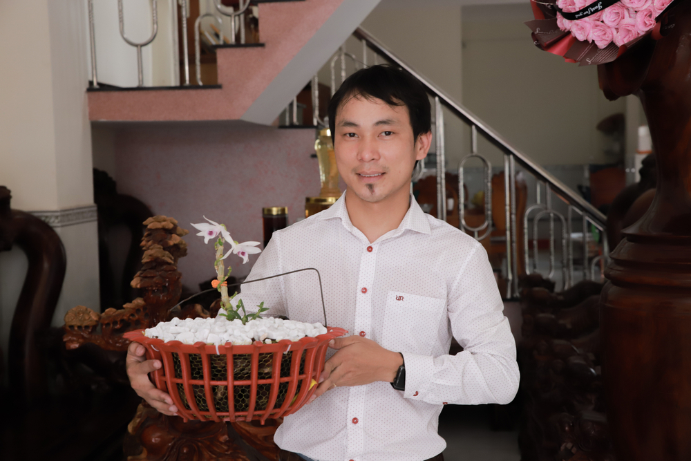 Ông chủ vườn lan 8X nổi tiếng Vũ Neo kể chuyện thiệt hại cả tỷ đồng khi chơi lan đột biến Ảnh 1