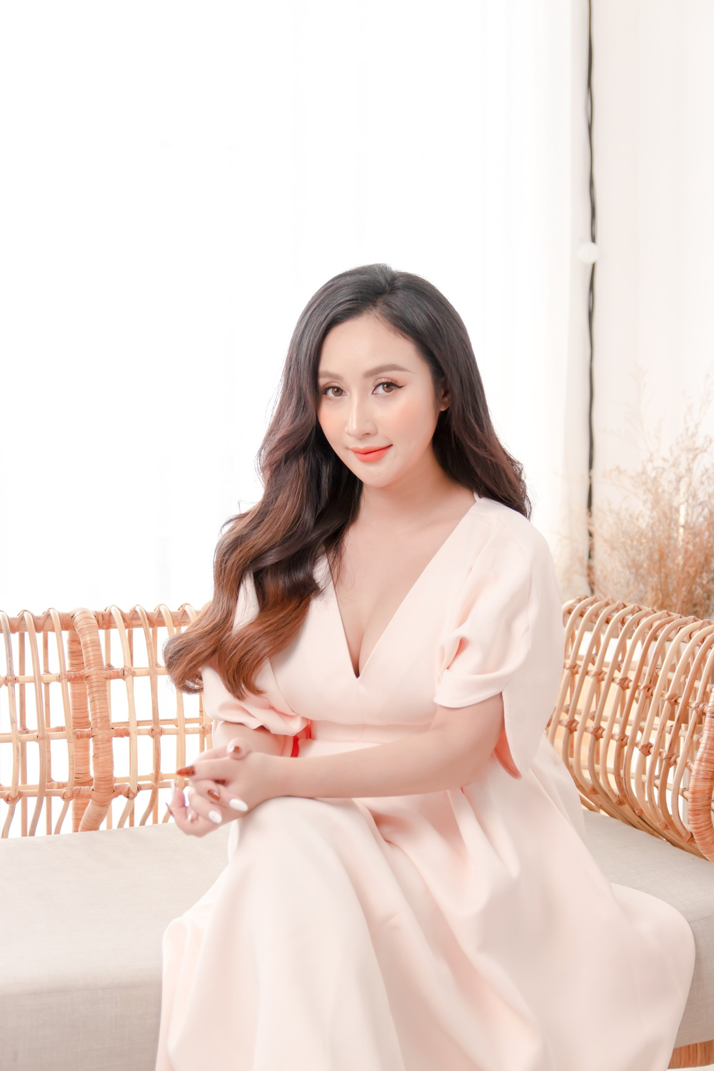 Christina Hải Âu sát cánh vì sứ mệnh đồng hành cùng nhan sắc Việt Ảnh 1