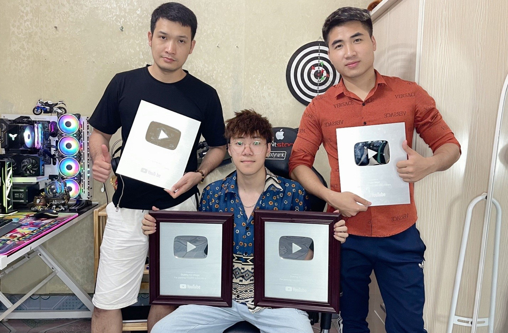 Tiết lộ về cuộc sống của hot youtuber 9x nổi tiếng từ clip với động vật triệu view Ảnh 3