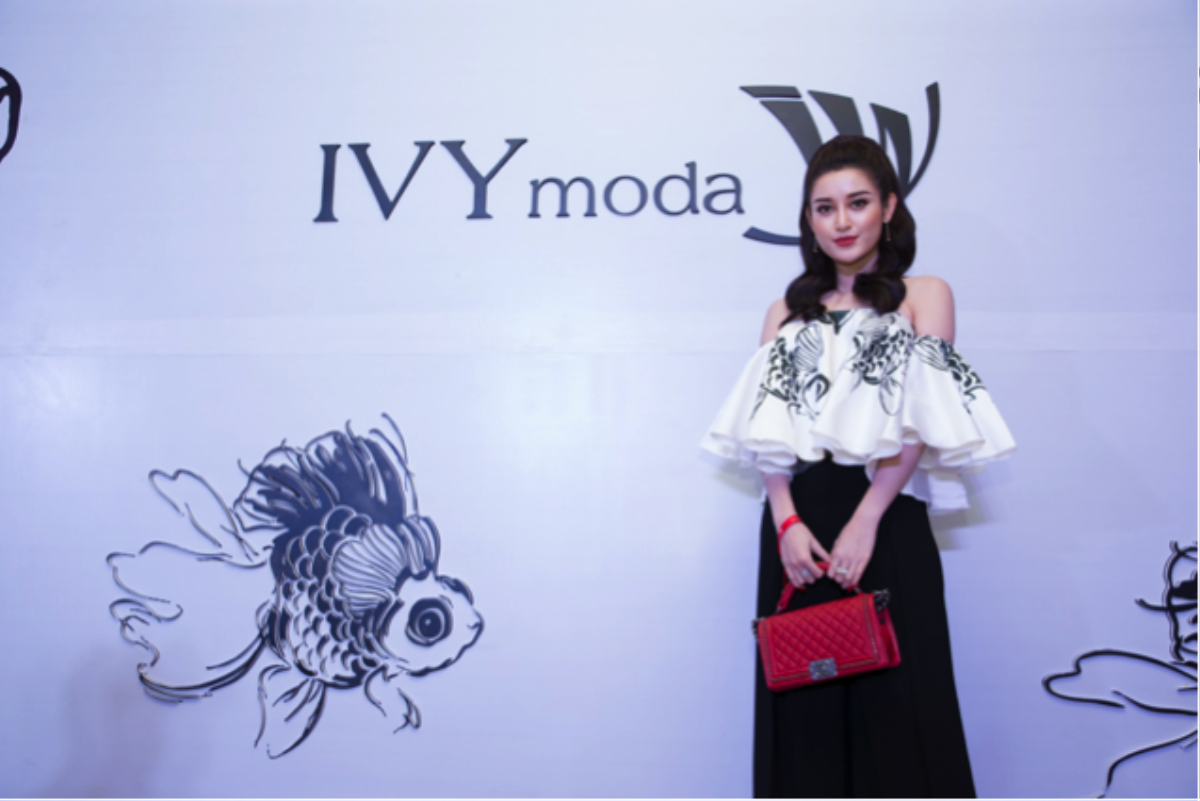 'Song Yến' dự show IVY moda Spring Summer 2017 Ảnh 6