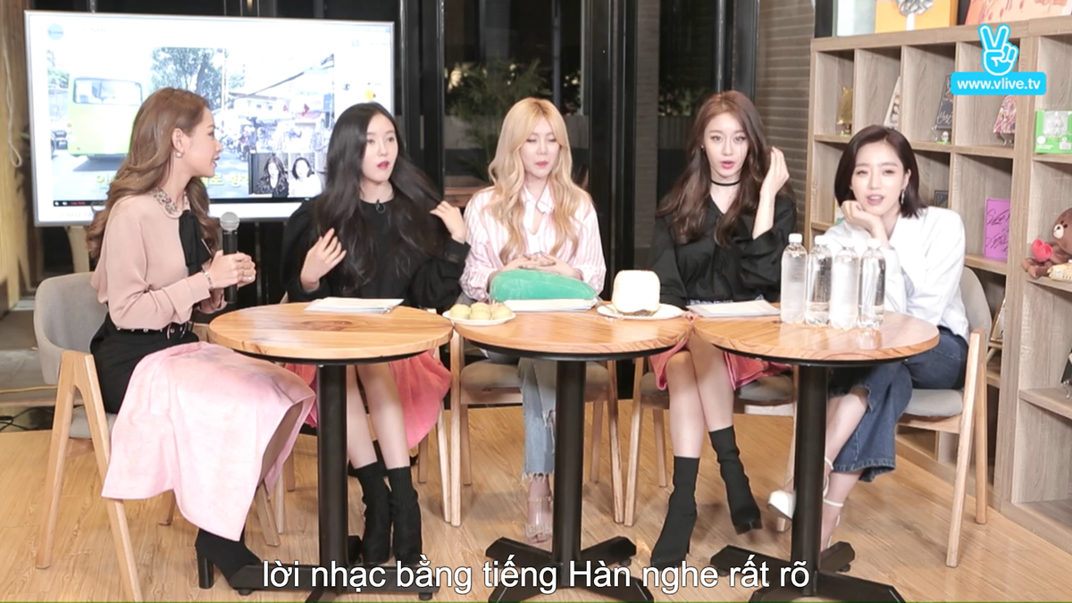 T-ara sửng sốt khi nghe Chi Pu hát tiếng Hàn: 'Cô ấy hát rất rõ lời' Ảnh 11