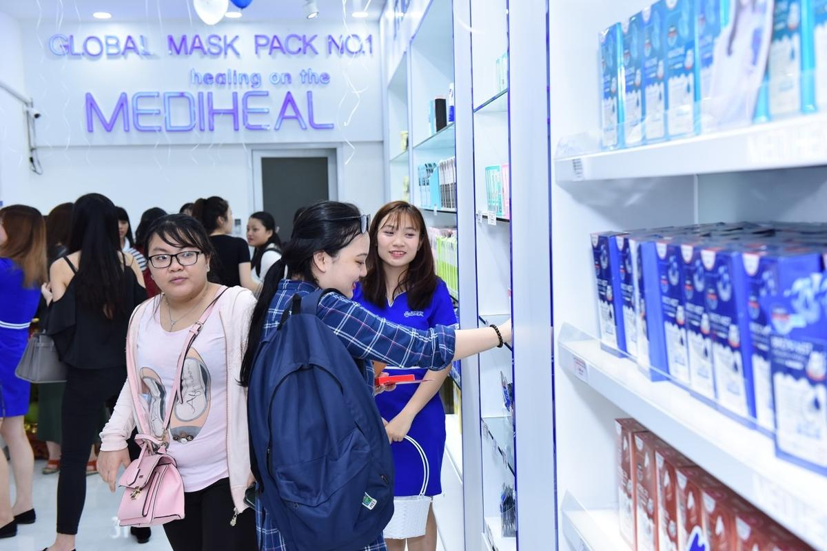 Thương hiệu mặt nạ hàng đầu Mediheal khai trương sôi động phố đi bộ Nguyễn Huệ Ảnh 3