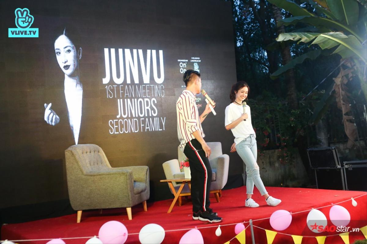 Jun Vũ bật khóc tại fan meeting đầu tiên, tiết lộ quá khứ từng… bán hàng online Ảnh 23