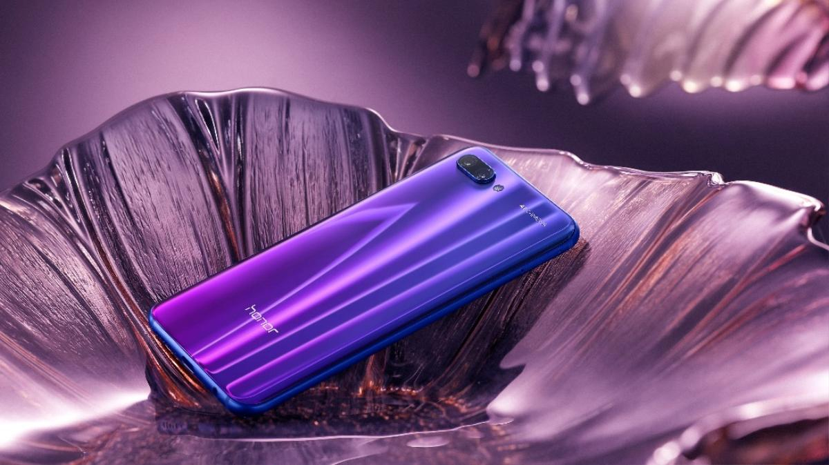 Honor 10: sức hấp dẫn đến từ sắc màu cực quang Ảnh 3