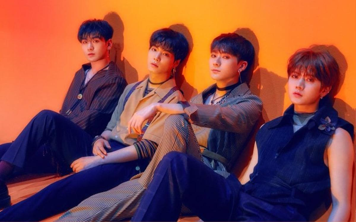 Khán giả cuồng nhiệt 'phủ hồng' showcase comeback của NU'EST W Ảnh 1