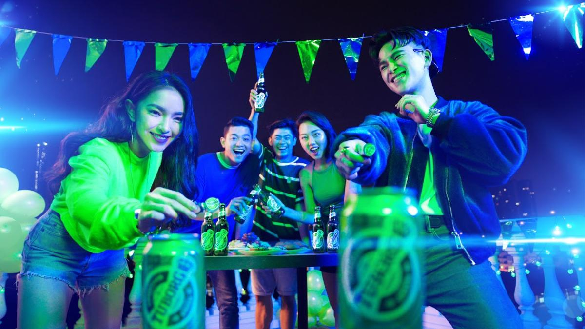 Tất tần tật về đại tiệc có 1-0-2 của Tuborg Republic of Fun tại Hà Nội Ảnh 1