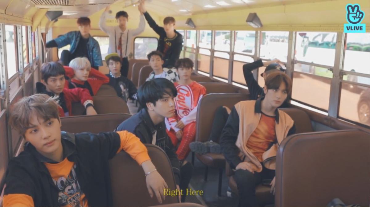 Khi The Boyz lần đầu tiết lộ rằng vô cùng sợ chó nhưng lại ‘mạnh tay’ nuôi thêm 2 em cún con Ảnh 11