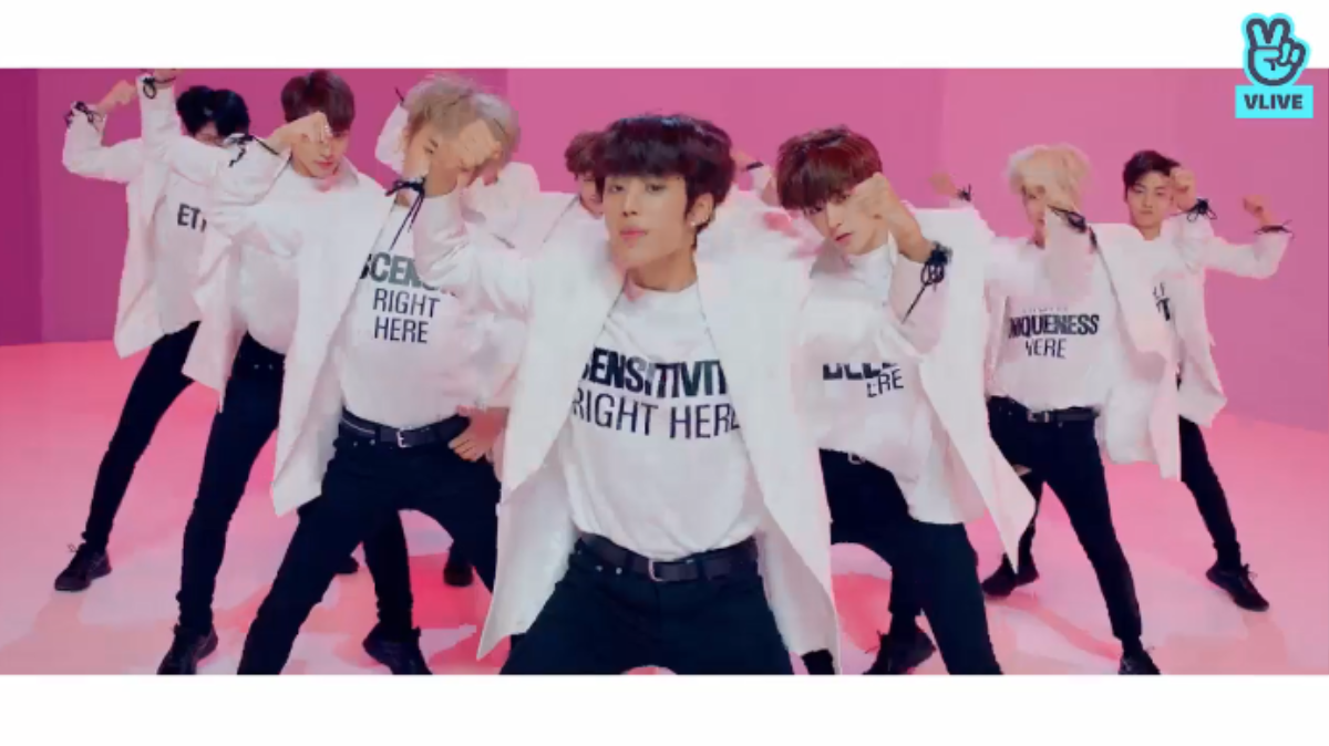 Khi The Boyz lần đầu tiết lộ rằng vô cùng sợ chó nhưng lại ‘mạnh tay’ nuôi thêm 2 em cún con Ảnh 18