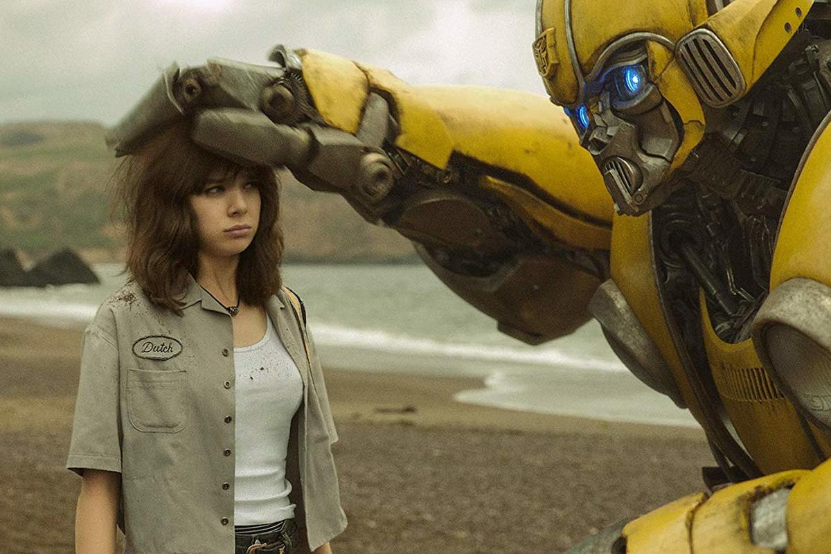 Bumblebee: Từ nhân vật phụ đến chiến binh được yêu mến nhất nhì thế giới robot Ảnh 2