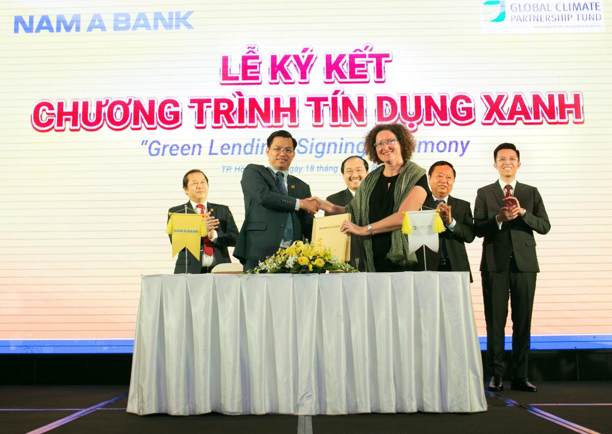 Hoàng Thùy trở thành đại sứ vì môi trường cho dự án 'Tôi chọn sống xanh' của Nam A Bank Ảnh 3