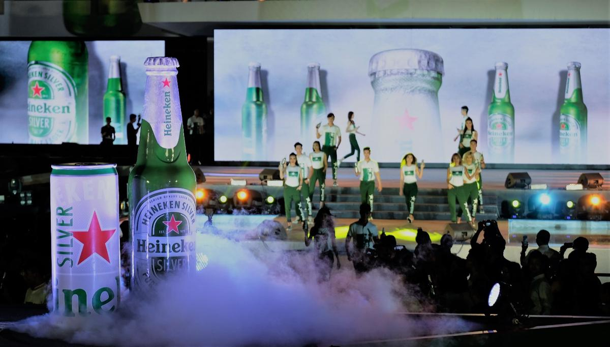 Chinh phục loạt sao với hương vị 'nhẹ êm mà đậm chất', Heineken Silver hứa hẹn trở thành biểu tượng mới của giới trẻ Ảnh 6