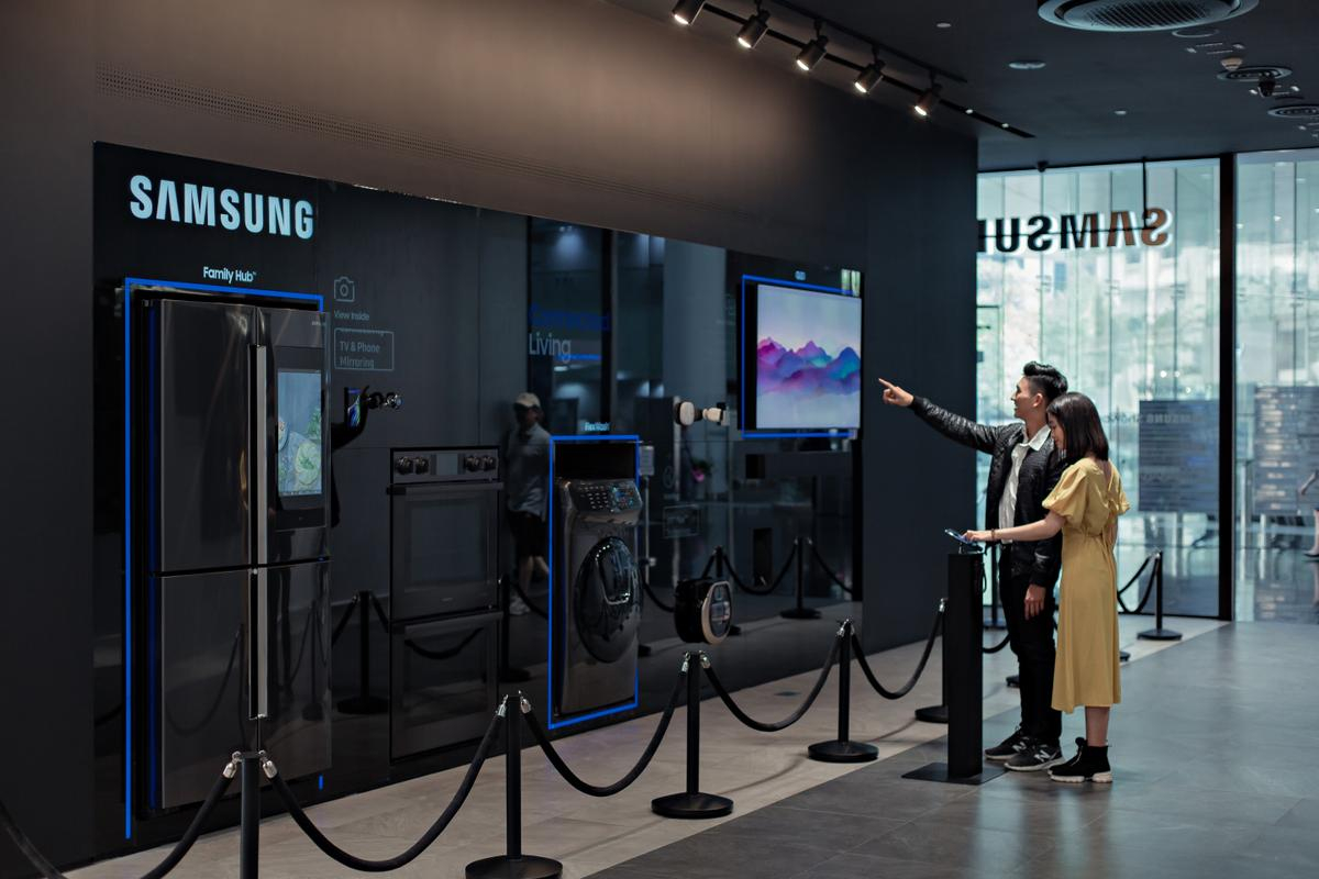 Giới trẻ rần rần xu hướng check-in tại Samsung Showcase, trong đó có gì mà thu hút đến thế? Ảnh 14