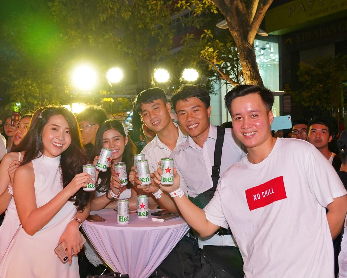 Heineken Silver thu hút hàng trăm bạn trẻ Việt tham gia trải nghiệm tại The World of Heineken Ảnh 5