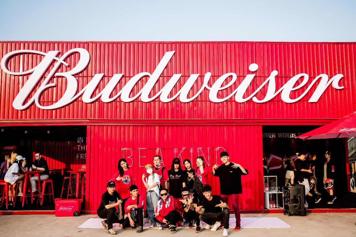 Fung La cùng dàn sao Underground xuất hiện cực chất tại sự kiện đặc biệt của Budweiser Ảnh 4