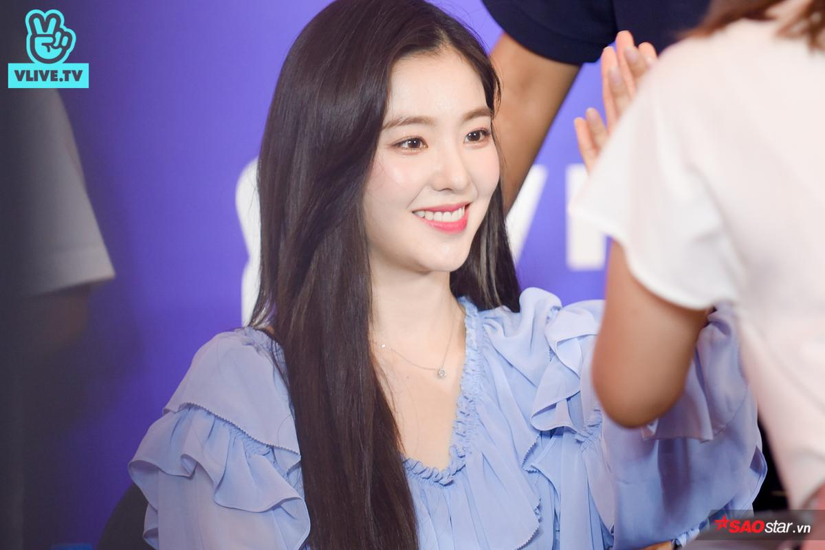 Fansign V Heartbeat tháng 4/2019: 'Mỹ nhân lạnh lùng' Irene (Red Velvet) 'tan băng', liên tục bắn tim và làm aegyo 'đốn tim' fan Việt Ảnh 5