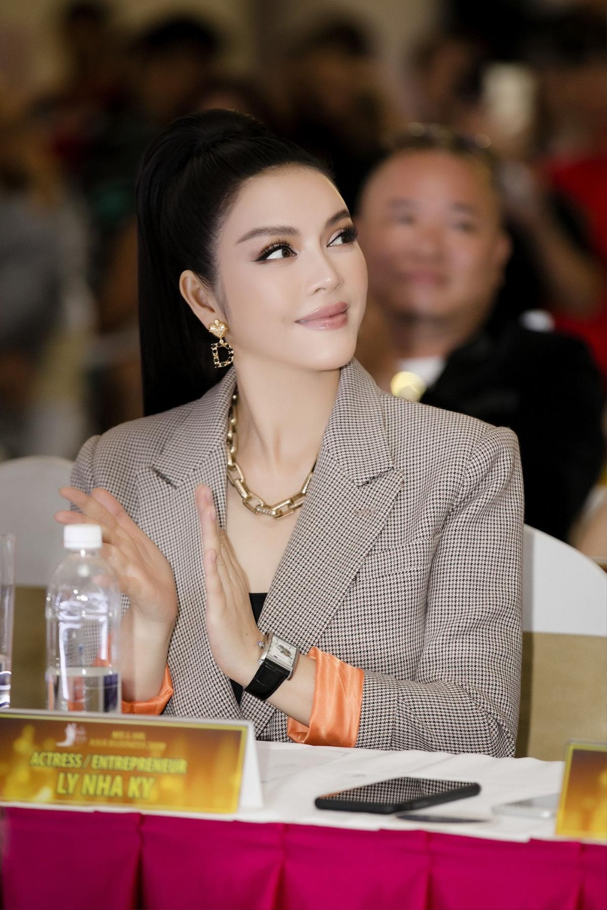 Gặp gỡ báo chí công bố dự án Ms & Mr Asia Business 2019 của Nhung Tran Media Ảnh 2