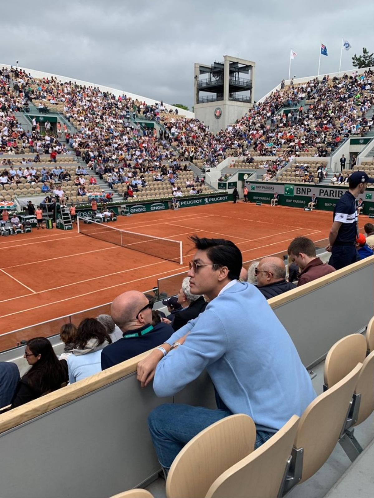 'Ông chú quốc dân' Trần Quang Đại cùng thương hiệu Lacoste nổi bần bật tại Giải Roland Garros Ảnh 7