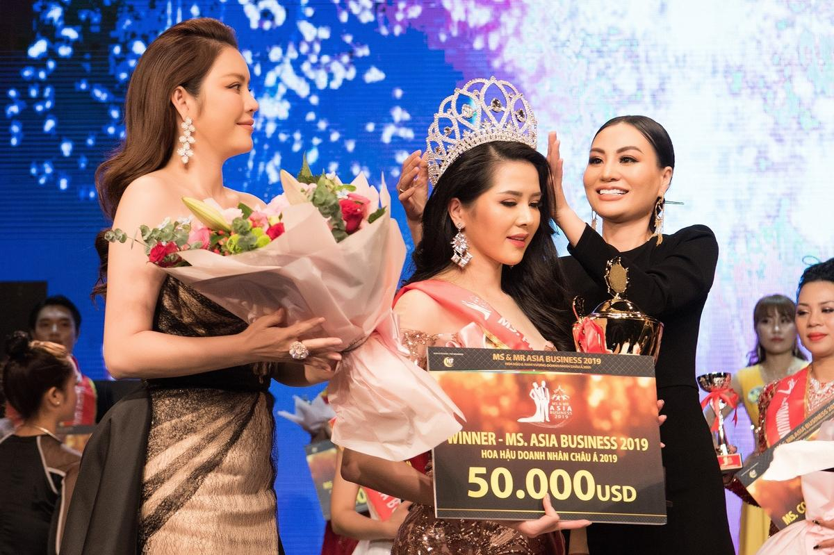 Đêm chung kết Ms & Mr Asia Business 2019 thăng hoa đầy màu sắc Ảnh 3