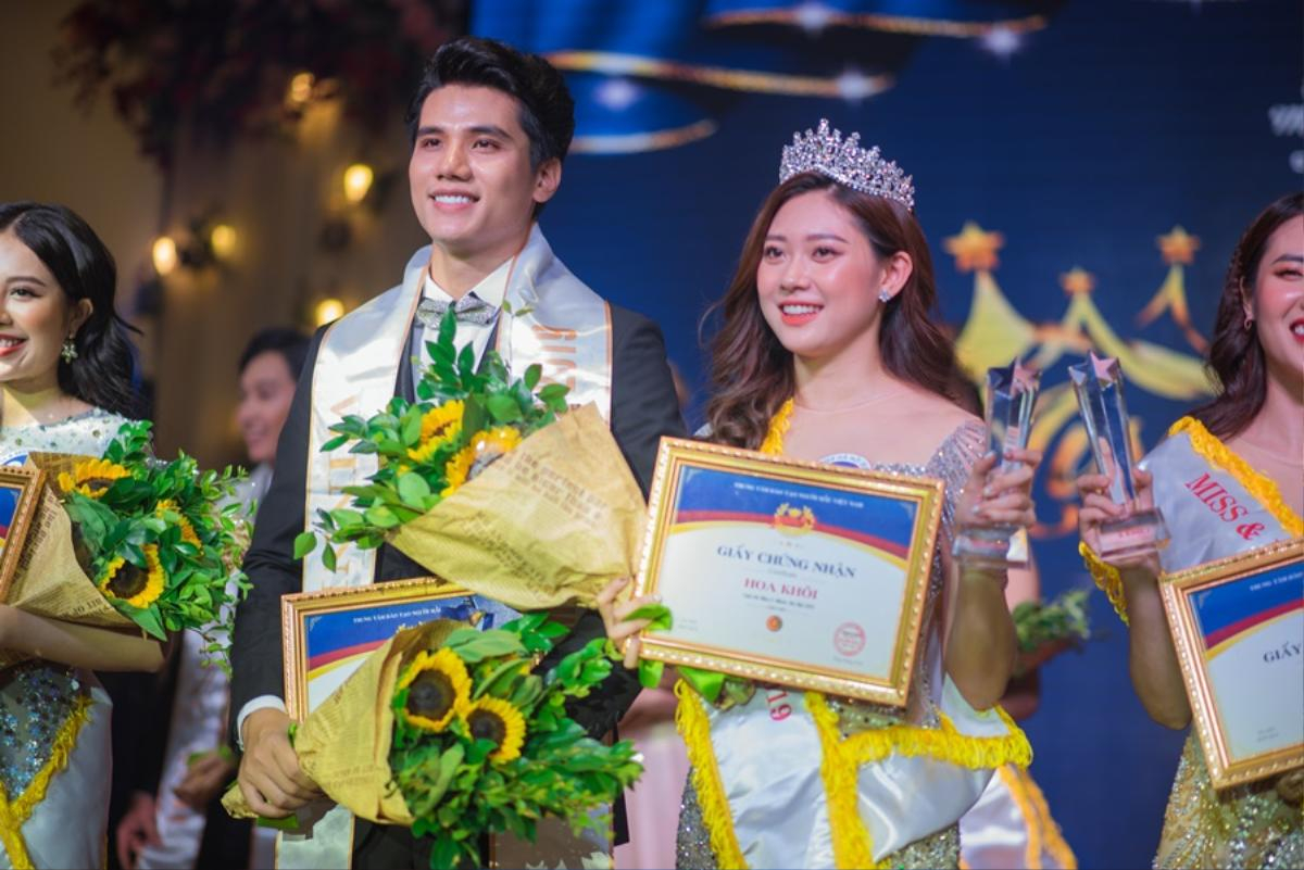 Siêu mẫu Tuân Lucas và dàn hoa khôi khủng hội ngộ trong đêm Gala Miss & Mister Hà Nội 2019 Ảnh 3