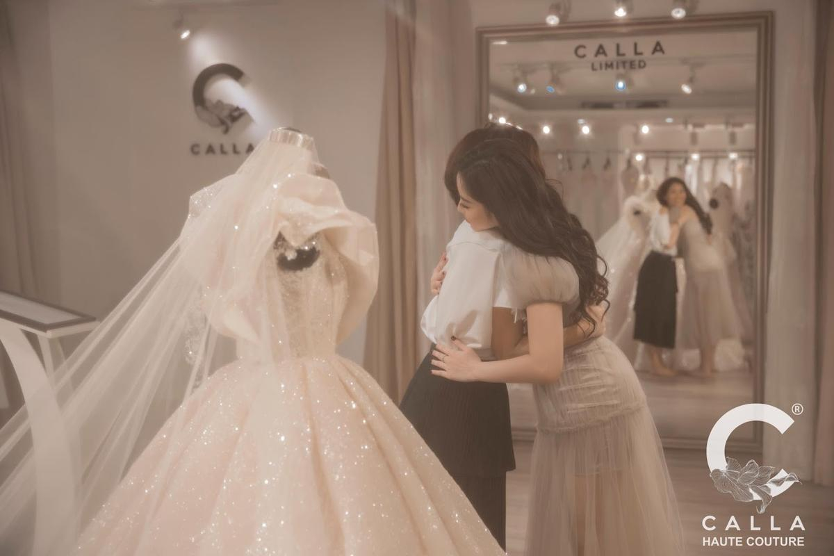 'Bà tiên của những chiếc váy cưới' và câu chuyện Calla Haute Couture với bước chuyển mình 19 năm Ảnh 10