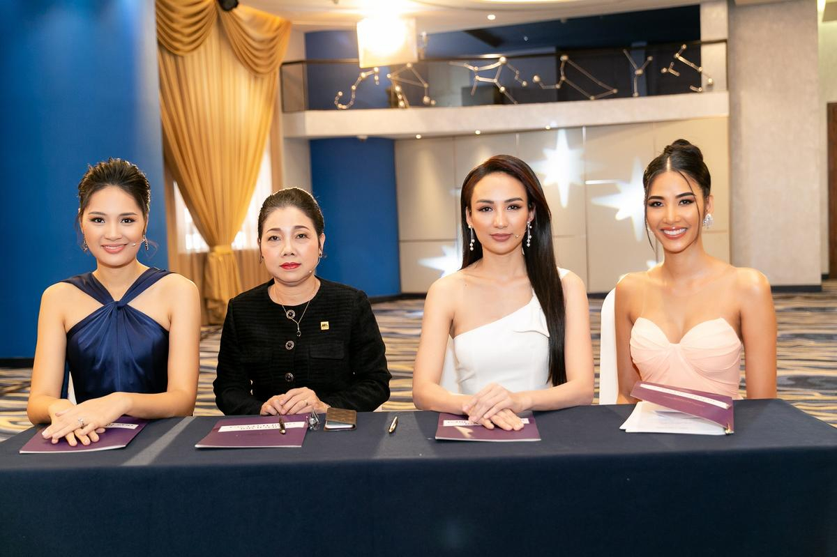 Nam A Bank đào tạo kỹ năng xây dựng doanh nghiệp cho Top 60 Miss Universe Vietnam 2019 Ảnh 1