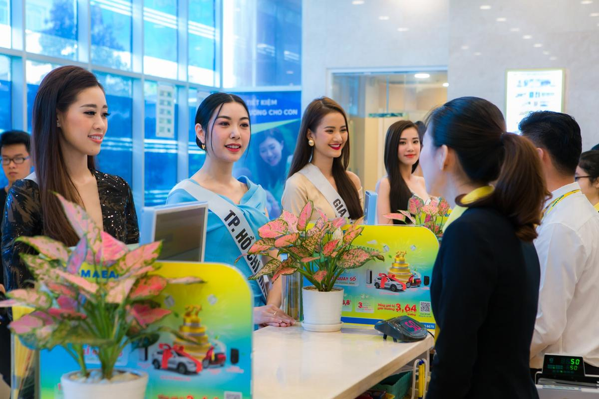 Nam A Bank đào tạo kỹ năng xây dựng doanh nghiệp cho Top 60 Miss Universe Vietnam 2019 Ảnh 5