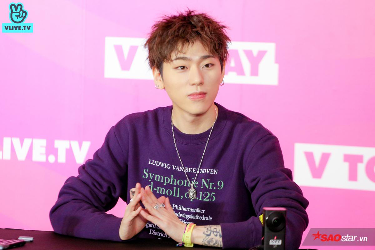 Fansign V Heartbeat tháng 11/2019: Zico 'chất lừ' nhưng không quên biểu cảm đáng yêu, (G)I-DLE rạng ngời 'hớp hồn' fan Việt Ảnh 2