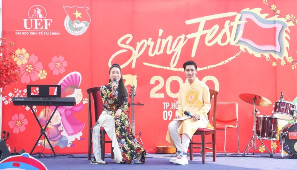 NSƯT - Á hậu Trịnh Kim Chi xuất hiện rạng ngời tại Spring Fest UEF 2020 Ảnh 3