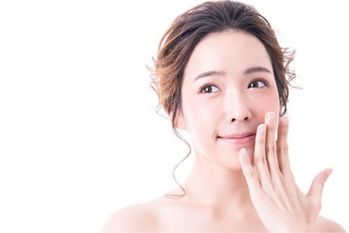 Glass Skin- Xu hướng mới được các tín đồ làm đẹp điên đảo trong năm 2020 Ảnh 1