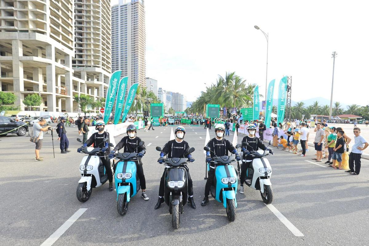 Yamaha NEO'S nổi bật dẫn đoàn giải chạy Marathon Quốc tế Đà Nẵng Manulife 2023 Ảnh 3