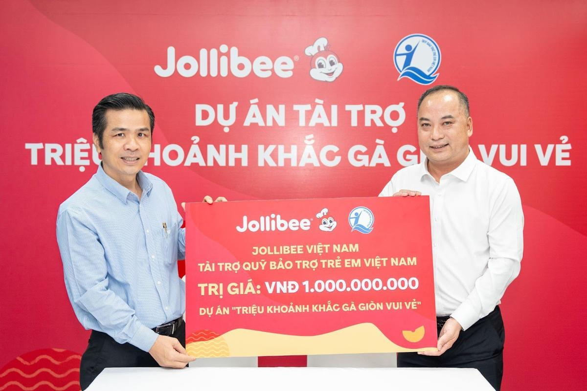 'Triệu khoảnh khắc Gà Giòn Vui Vẻ' Jollibee góp 1 tỷ đồng xây lớp học cho trẻ em Ảnh 5