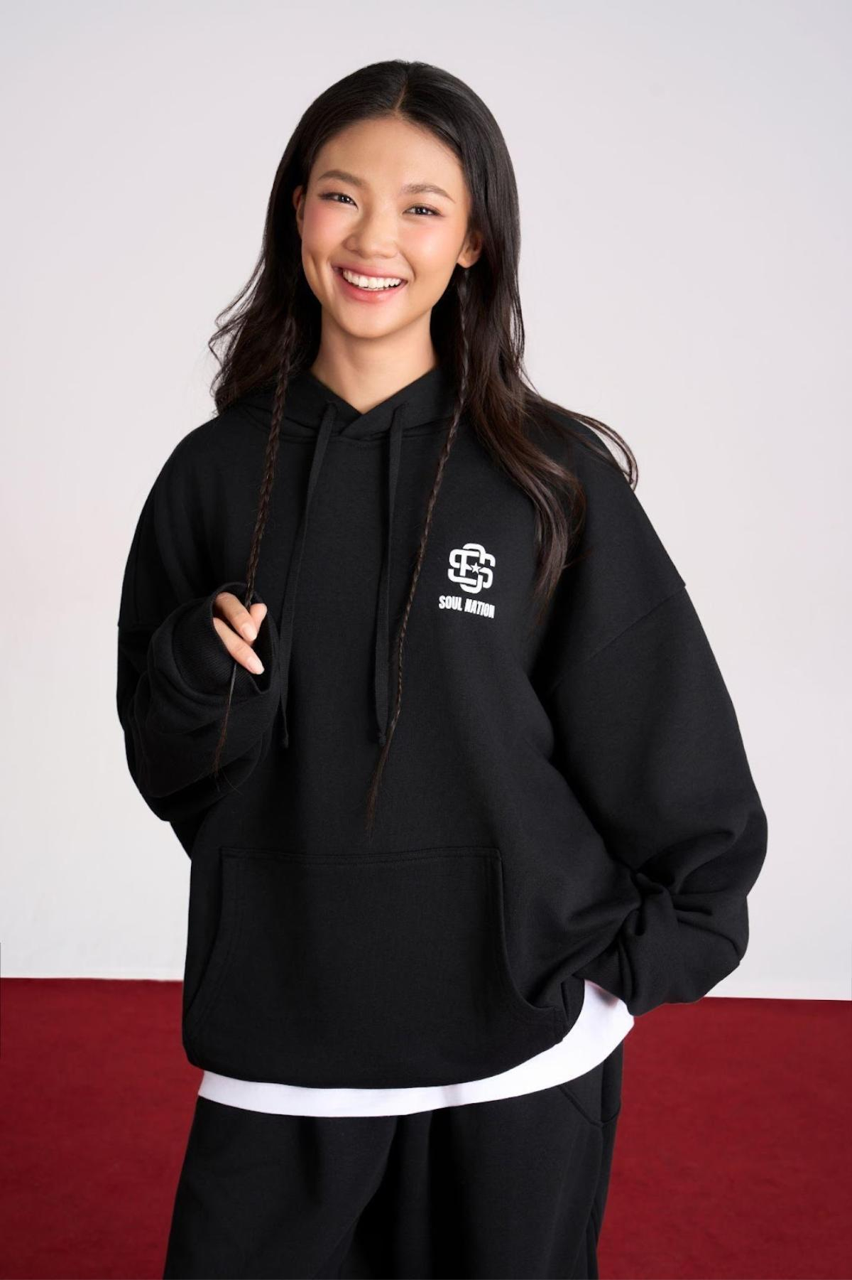 Thời thượng với các mẫu hoodies nam nữ Canifa cực dễ phối đồ Ảnh 4