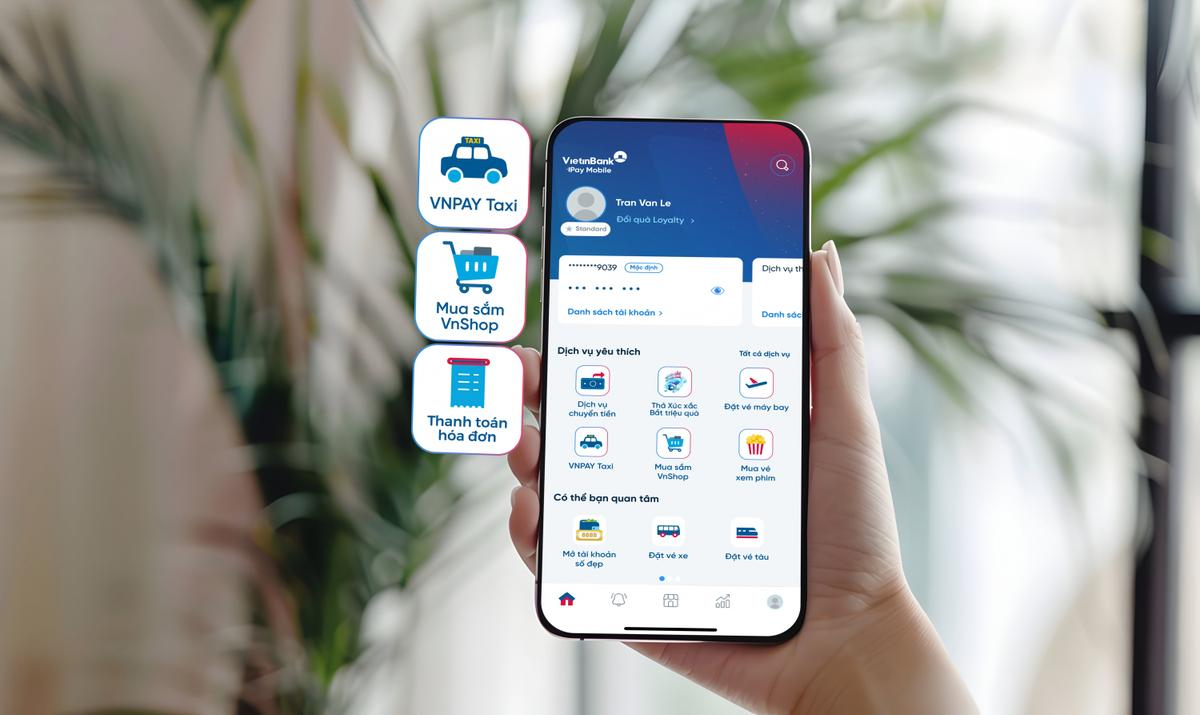 Lộ diện những chủ nhân may mắn trúng iPhone 15, AirPods 3 trên VietinBank iPay Mobile Ảnh 2