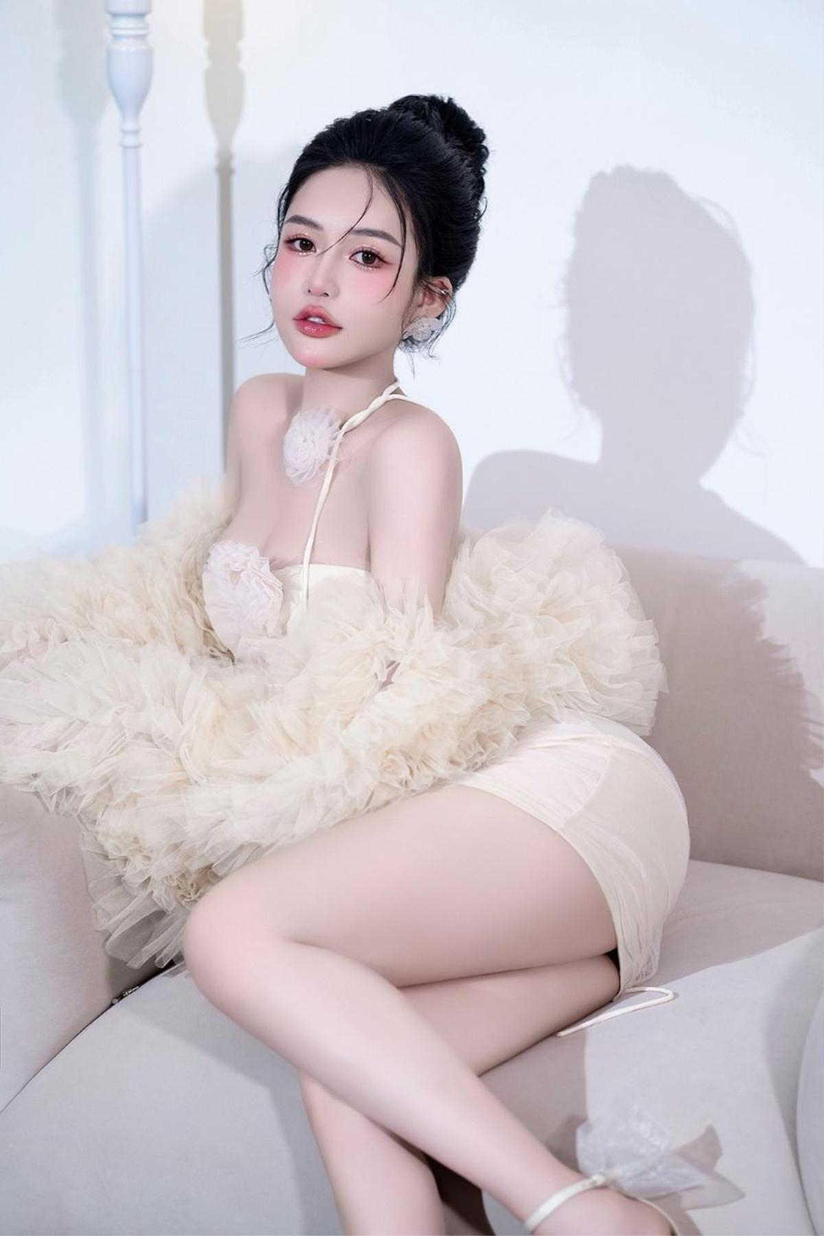 HOT GIRL Kim Thảo Anh - Hành Trình 'Phá Kén' để trở thành phiên bản tốt hơn của bản thân Ảnh 2